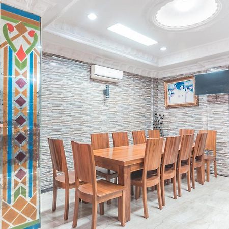 Super Oyo 1640 Fallinda Hotel Богор Экстерьер фото